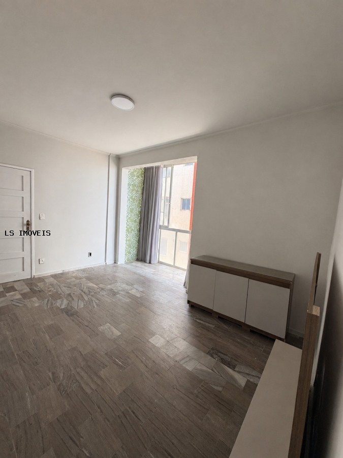 Apartamento à venda com 2 quartos, 2 banheiros, 1 vaga e 50m² no Pituba, Salvador — foto principal