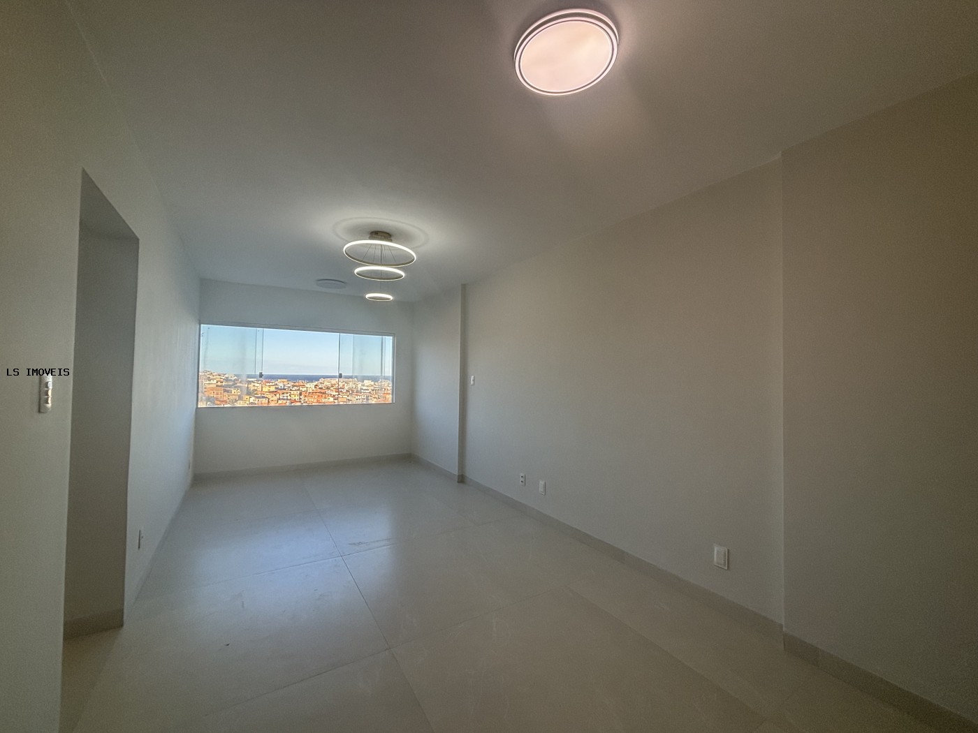 Apartamento à venda com 3 quartos, 3 banheiros, 1 vaga e 80m² no Armação, Salvador — foto principal