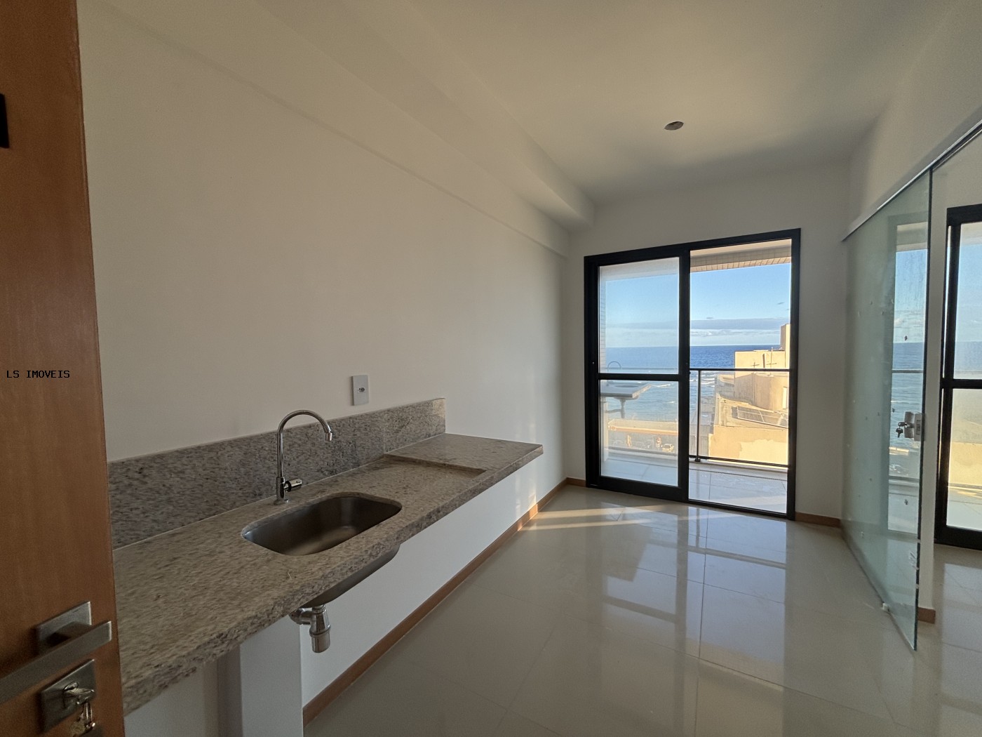 Apartamento à venda com 1 quarto, 1 banheiro, 1 vaga e 35m² no Pituba, Salvador (BA) — foto 2 de 17