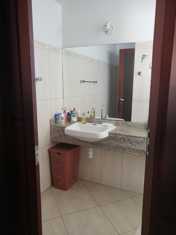 Casa à venda com 5 quartos, 4 suítes, 4 vagas e 600m² no Piatã, Salvador (BA) — foto 20 de 22