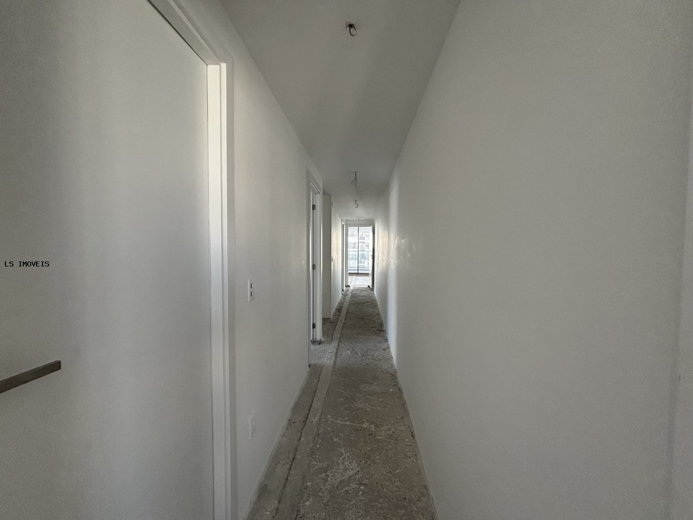 Apartamento à venda com 4 quartos, 4 suítes, 3 vagas e 208m² no Vitória, Salvador (BA) — foto 6 de 27