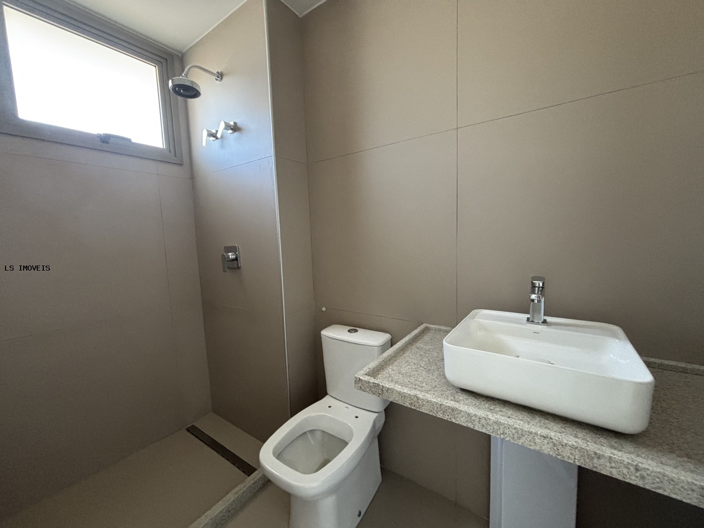 Apartamento à venda com 4 quartos, 4 suítes, 3 vagas e 208m² no Vitória, Salvador (BA) — foto 11 de 27