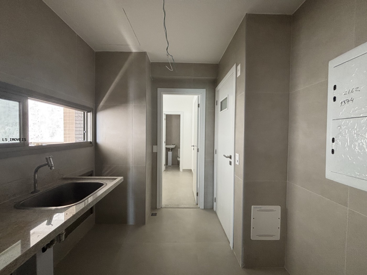 Apartamento à venda com 4 quartos, 4 suítes, 3 vagas e 208m² no Vitória, Salvador (BA) — foto 20 de 27