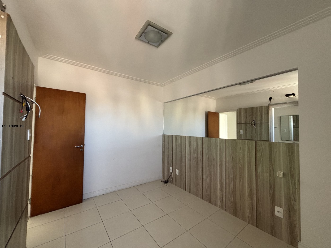 Apartamento para alugar com 3 quartos, 1 suíte, 2 vagas e 83m² no Parque Bela Vista, Salvador (BA) — foto 12 de 13