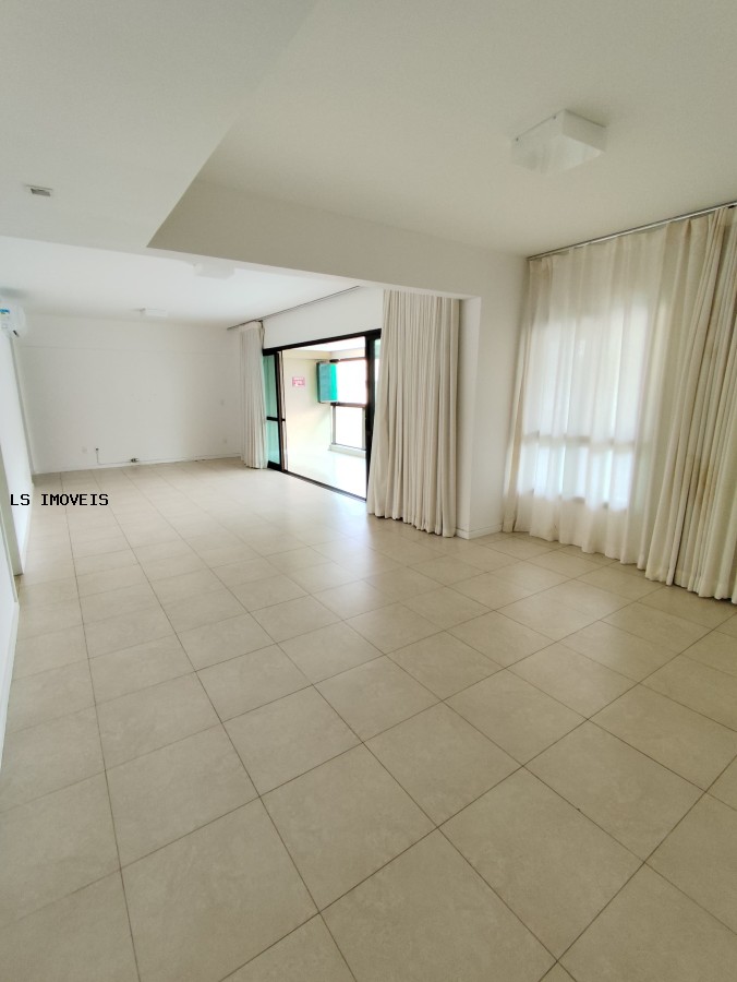 Apartamento para alugar com 3 quartos, 4 banheiros, 3 vagas e 142m² no Alphaville I, Salvador — foto principal