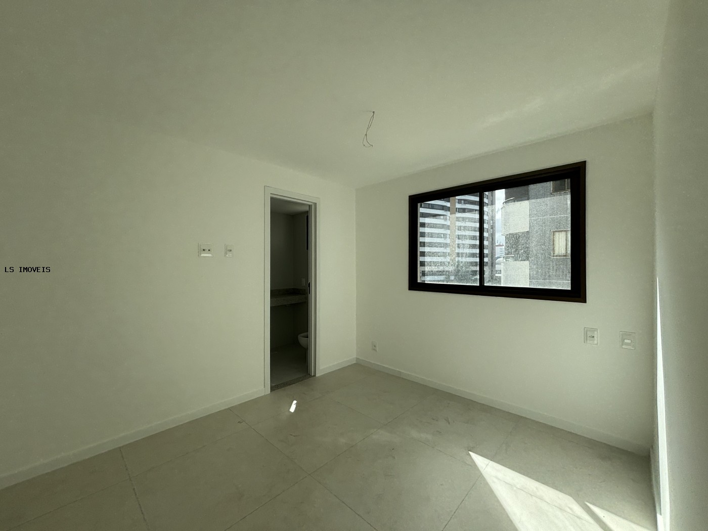 Apartamento à venda com 3 quartos, 3 suítes, 4 vagas e 203m² no Alphaville I, Salvador (BA) — foto 12 de 26