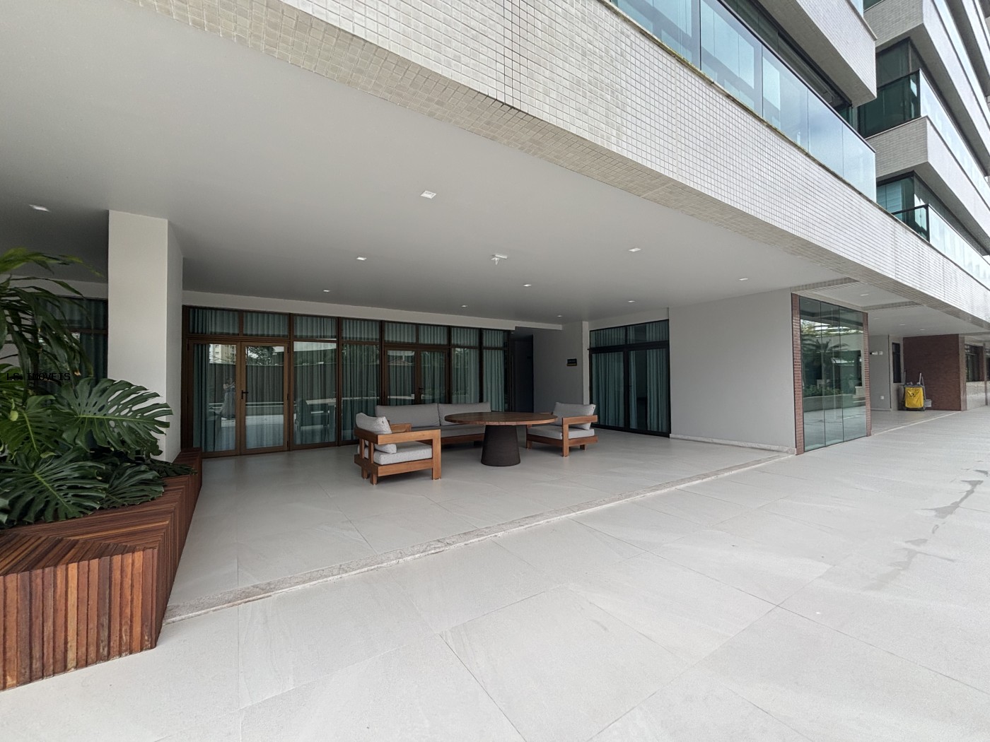 Apartamento à venda com 3 quartos, 3 suítes, 4 vagas e 203m² no Alphaville I, Salvador (BA) — foto 25 de 26