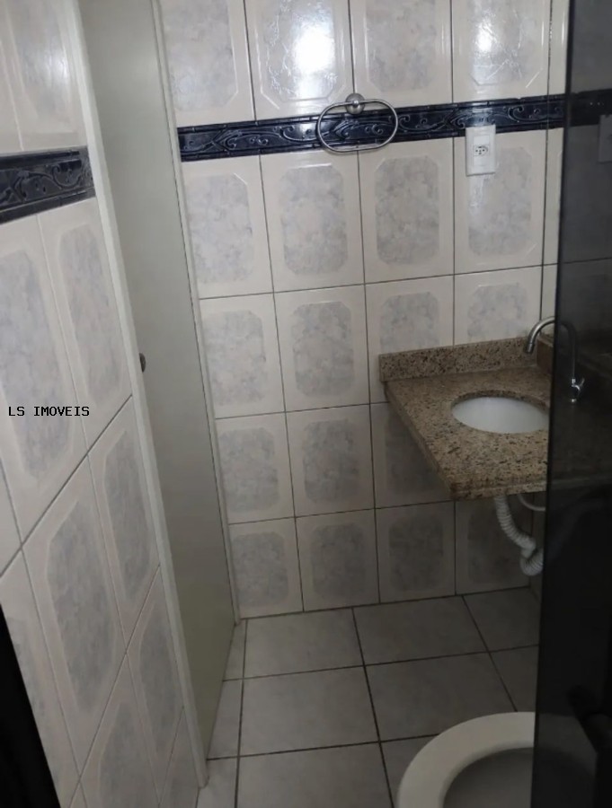 Apartamento à venda com 3 quartos, 1 suíte, 1 vaga e 68m² no Daniel Lisboa, Salvador (BA) — foto 9 de 11